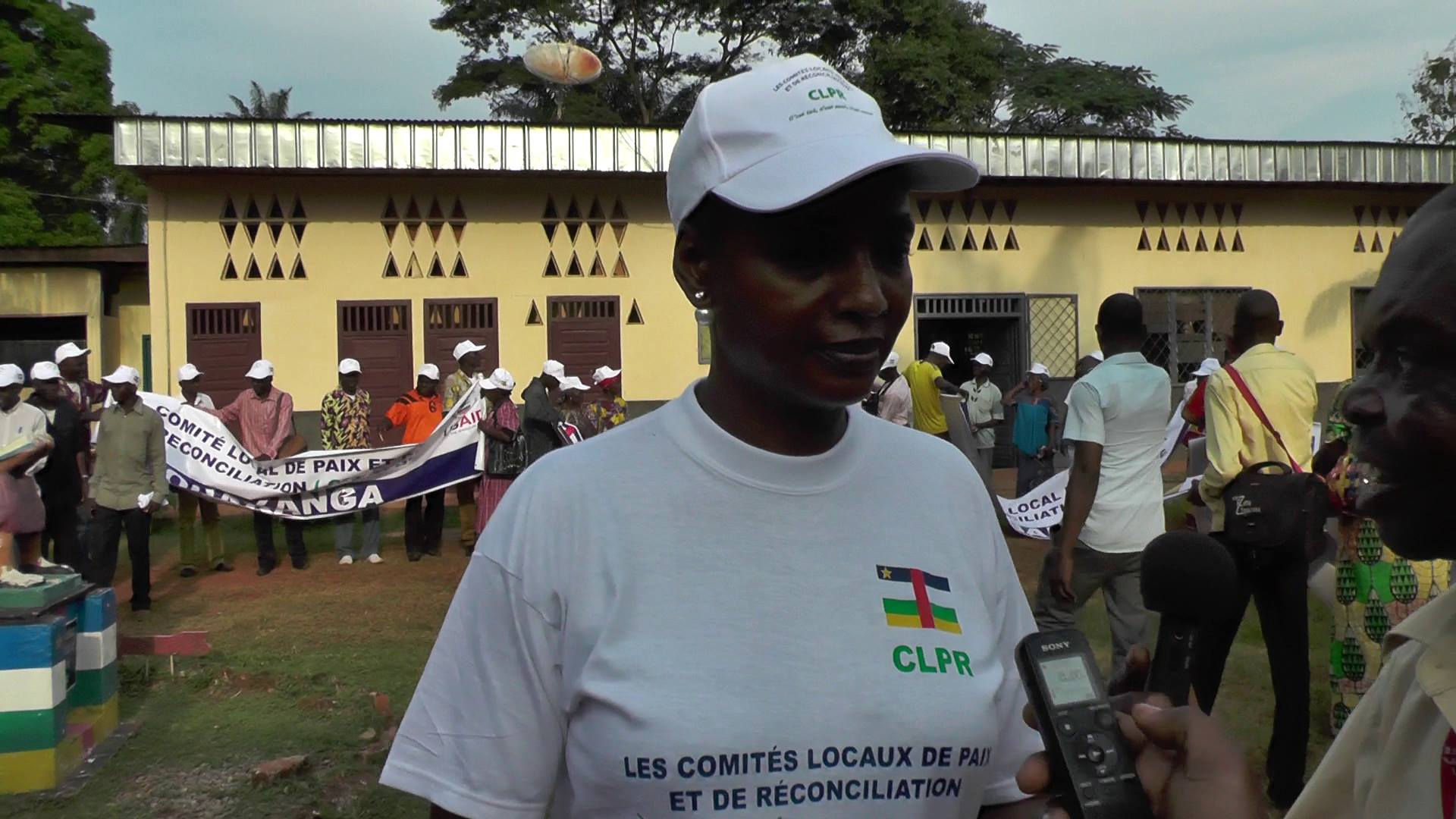 JMA 2017: LA MINISTRE VIRGINIE BAIKOUA AU CHEVET DES MALADES DE L’HOPITAL REGIONALE UNIVERSITAIRE DE BERBERATI