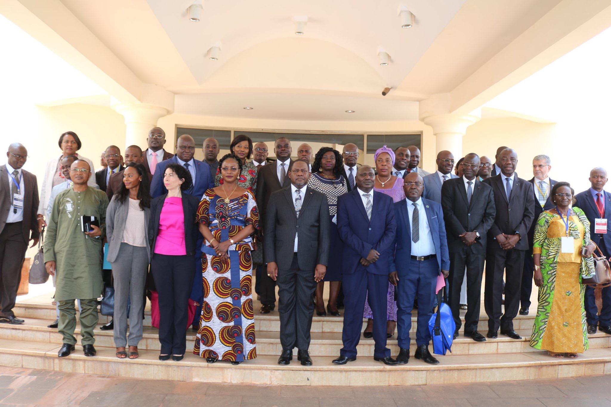 OUVERTURE DES TRAVAUX DE L'ATELIER DE FORMATION SUR L’ÉVALUATION DES BESOINS POST-CATASTROPHES ET LE CADRE DE RELÈVEMENT AUX CATASTROPHES PAR LE PREMIER MINISTRE FIRMIN NGREBADA